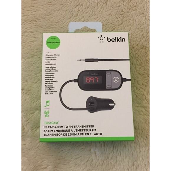 Belkin TuneCast In-Car 3.5mm Aux Audio to FM Transmitter - Black - Picture 1 of 1